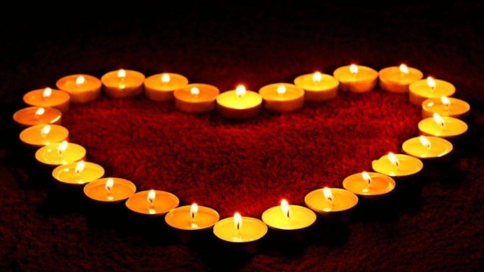 candles heart